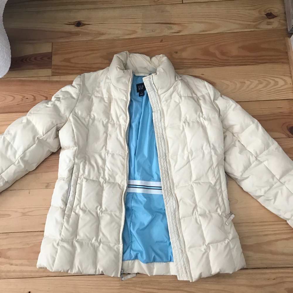 GAP down puffy jacket